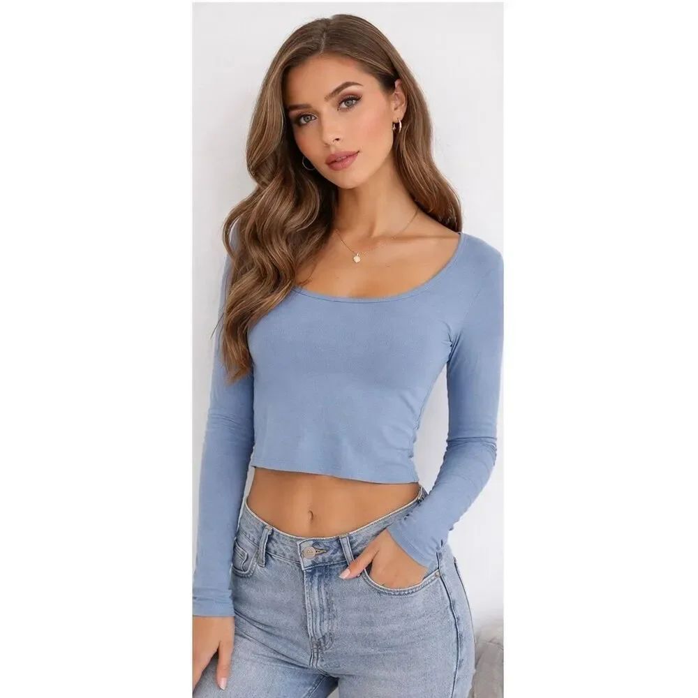 ✨Aritzia Sundays Best Ribbed Open Back Cropped Blue Sz Medium Top✨